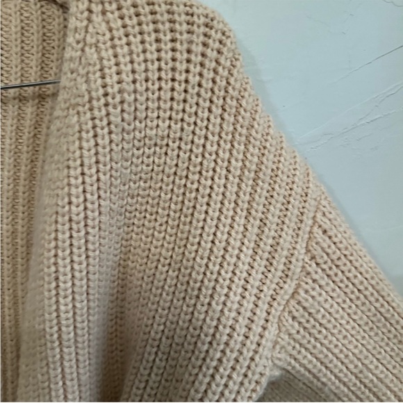 Zara Wrap Tie Sweater. Small. GUC. Blogger Favorite. - Picture 11 of 11